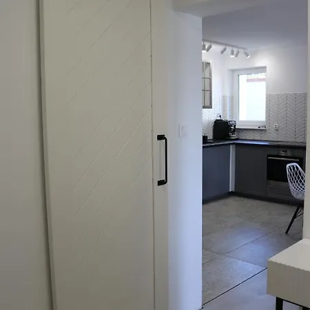 Apartment Orania 60m2 Z Ogrodem, Tarasem, Grillem