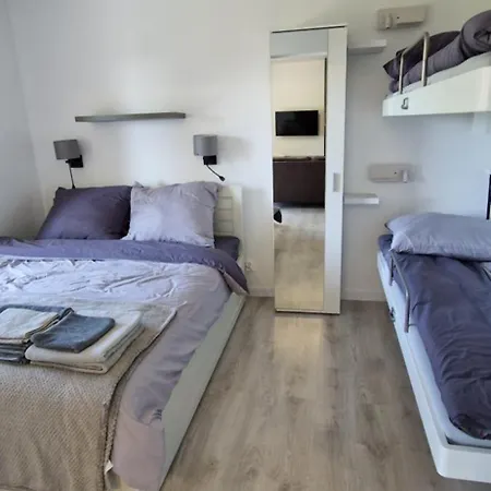 Orania 60m2 Z Ogrodem, Tarasem, Grillem * Gdansk